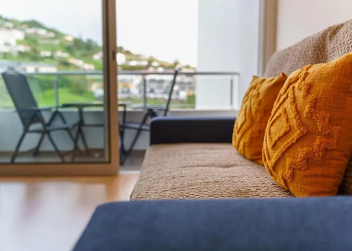 Guestready - Madeiran Mountain View With Pool * Santa Cruz (Madeira)