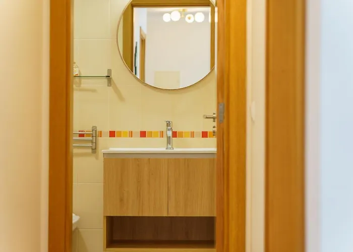 Guestready - Madeiran Mountain View With Pool Apartment Santa Cruz (Madeira)